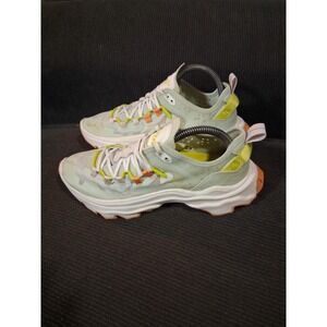 Sorel Women's Kinetic Breakthru Tech Sneaker Yellow White‎ Size 8 Running Shoes
